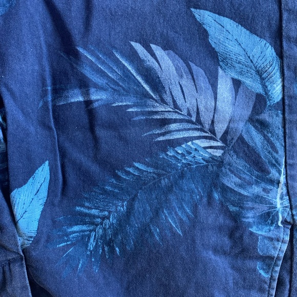 Men cotton blend short, ultimate slim, built-in flex. Size 34, printed blue. - Picture 2 of 7